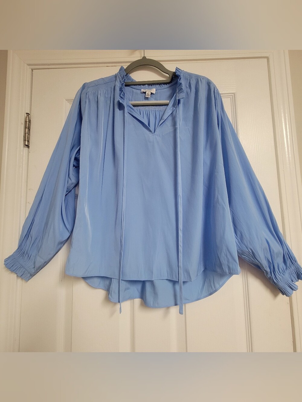 Current Air Los Angeles Peasant Ruffle Cuff Blouse Size Medium.